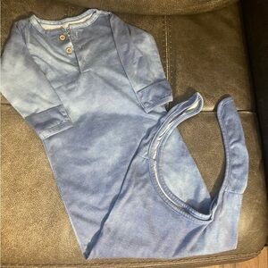 Baby gown